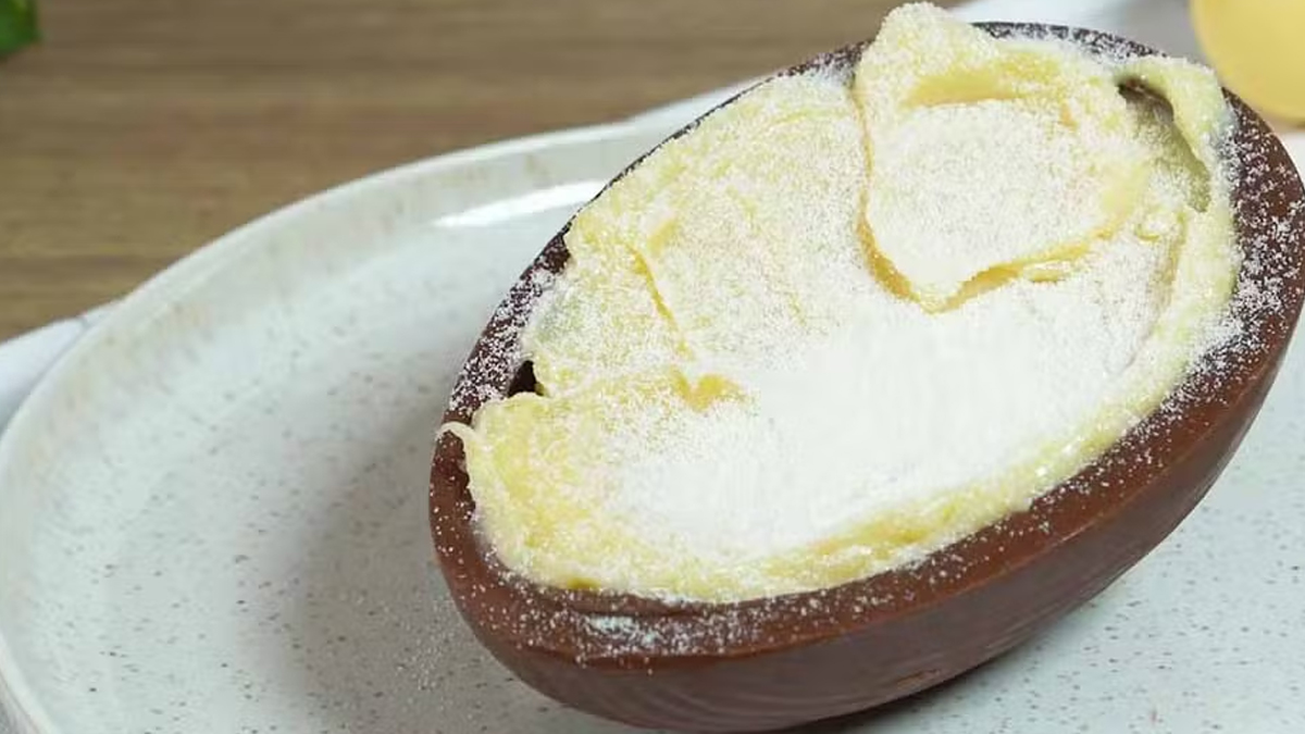 Ovo de Colher com Recheio de Leite em Pó Receita Fácil e Irresistível